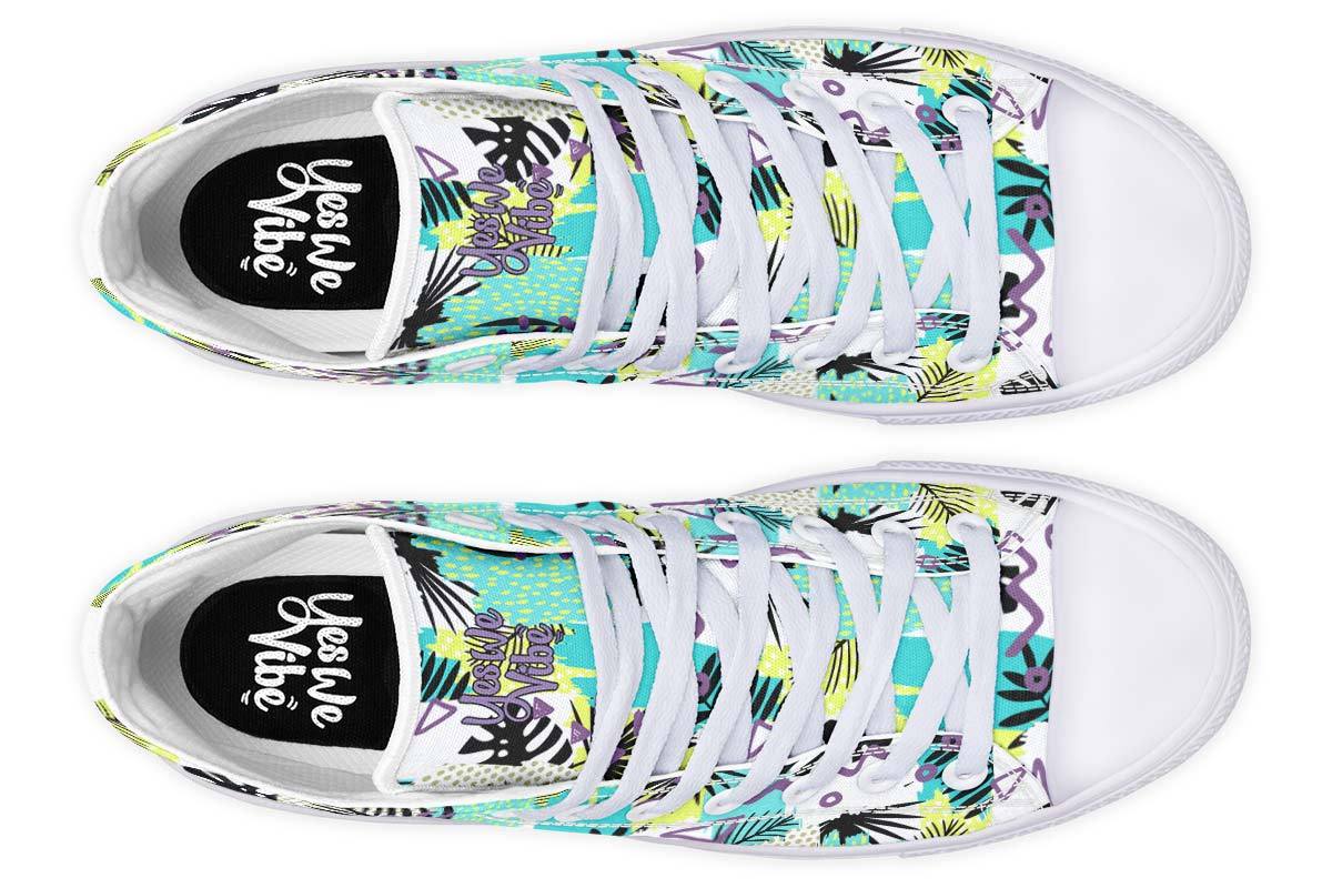 Flashy Tropical Leaves