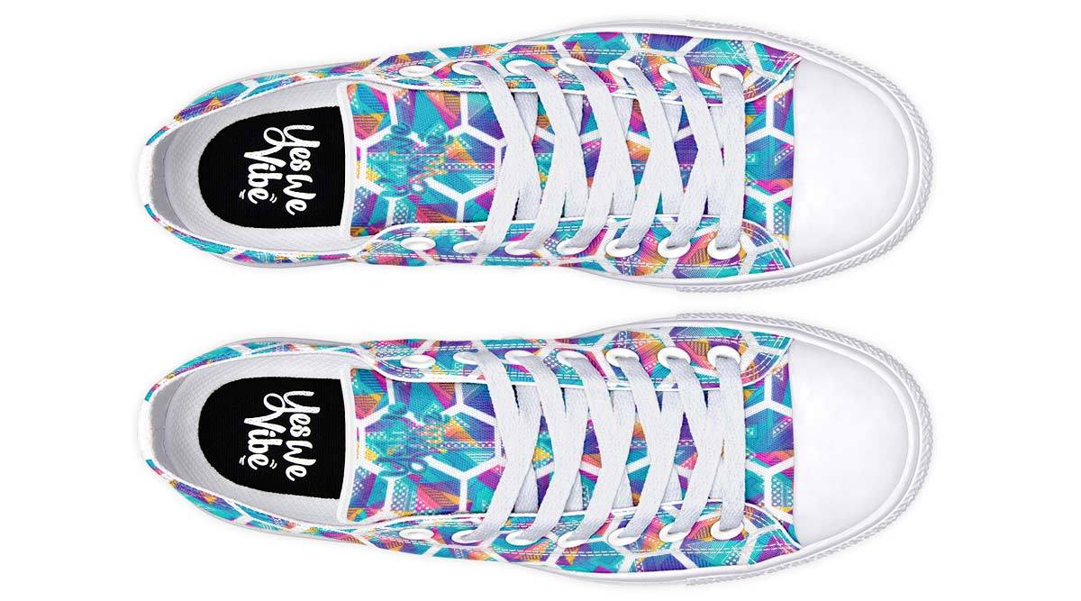 Colored Triangle Pattern