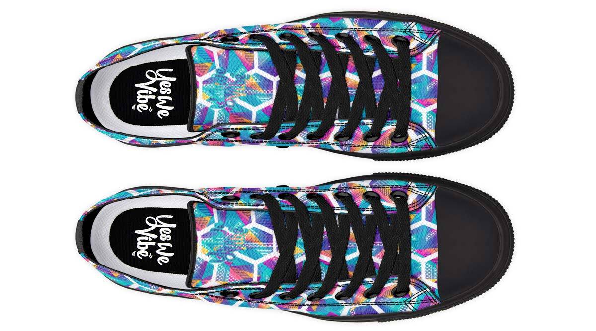 Colored Triangle Pattern