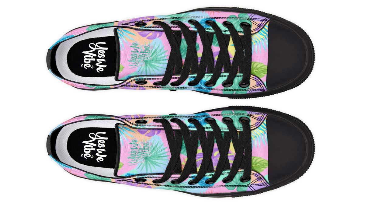 Tropical Seamless Pattern