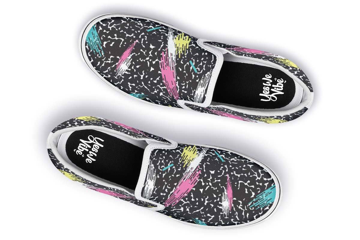 90s Abstract Pattern