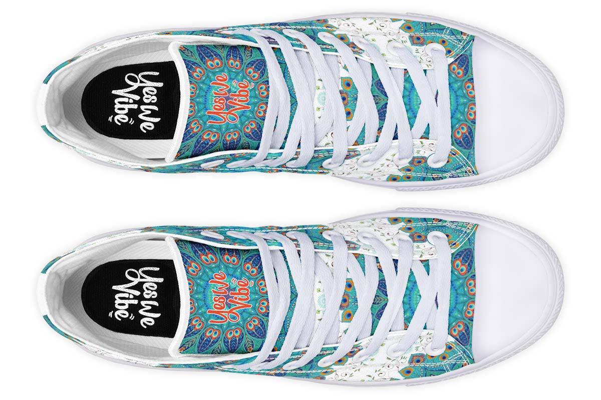 Circular Peacock Feathers Floral