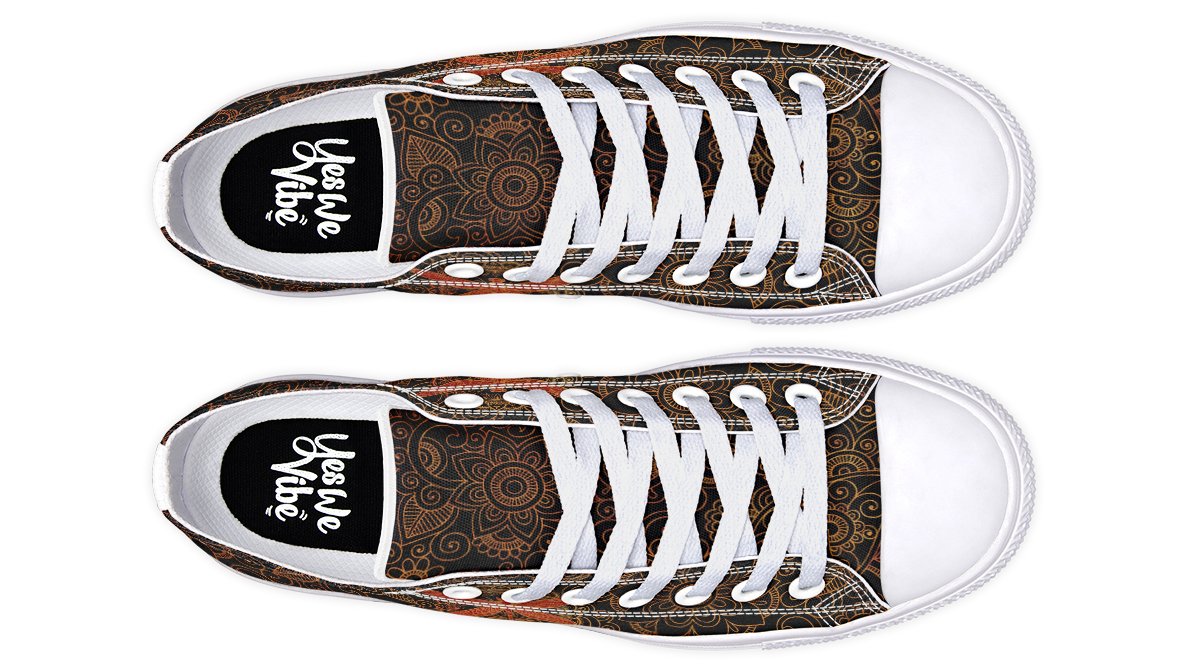 Golden Mehndi Pattern And Dragonfly