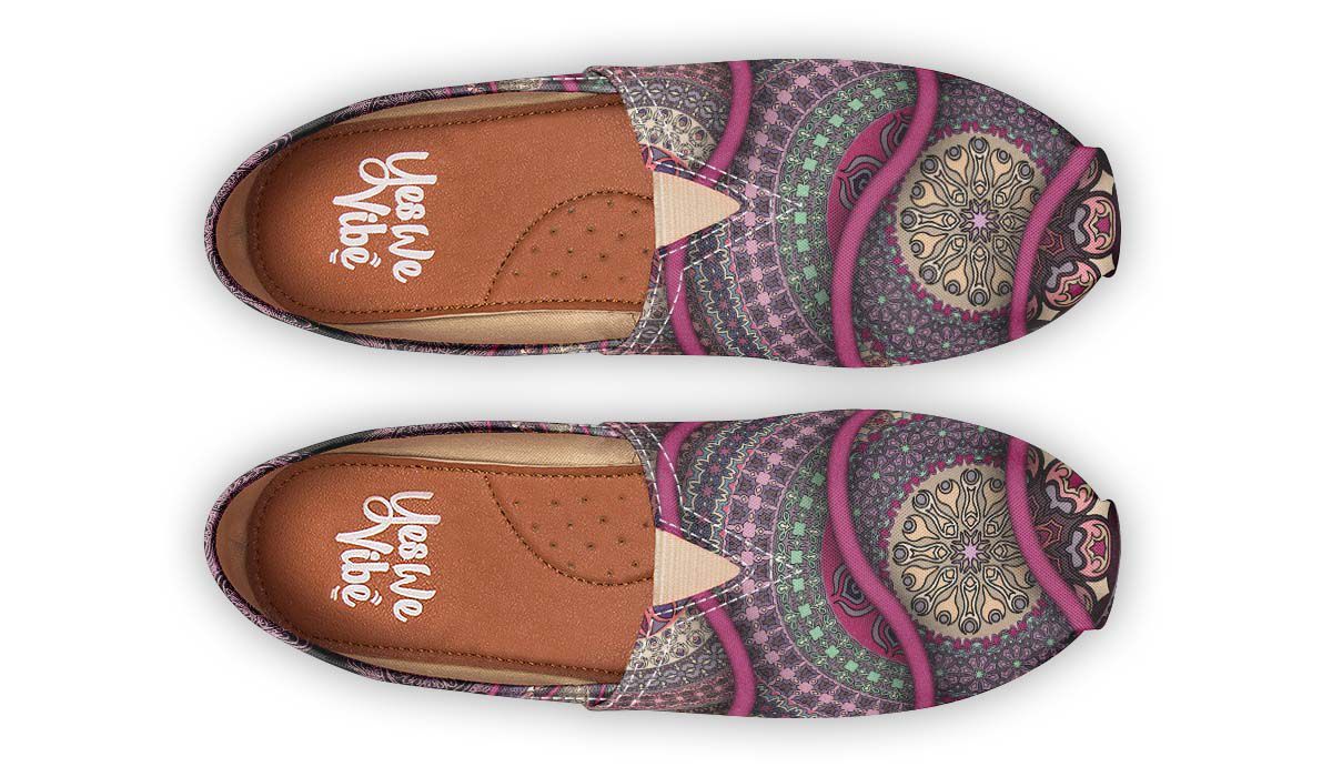 Ornate Flower Fuschia