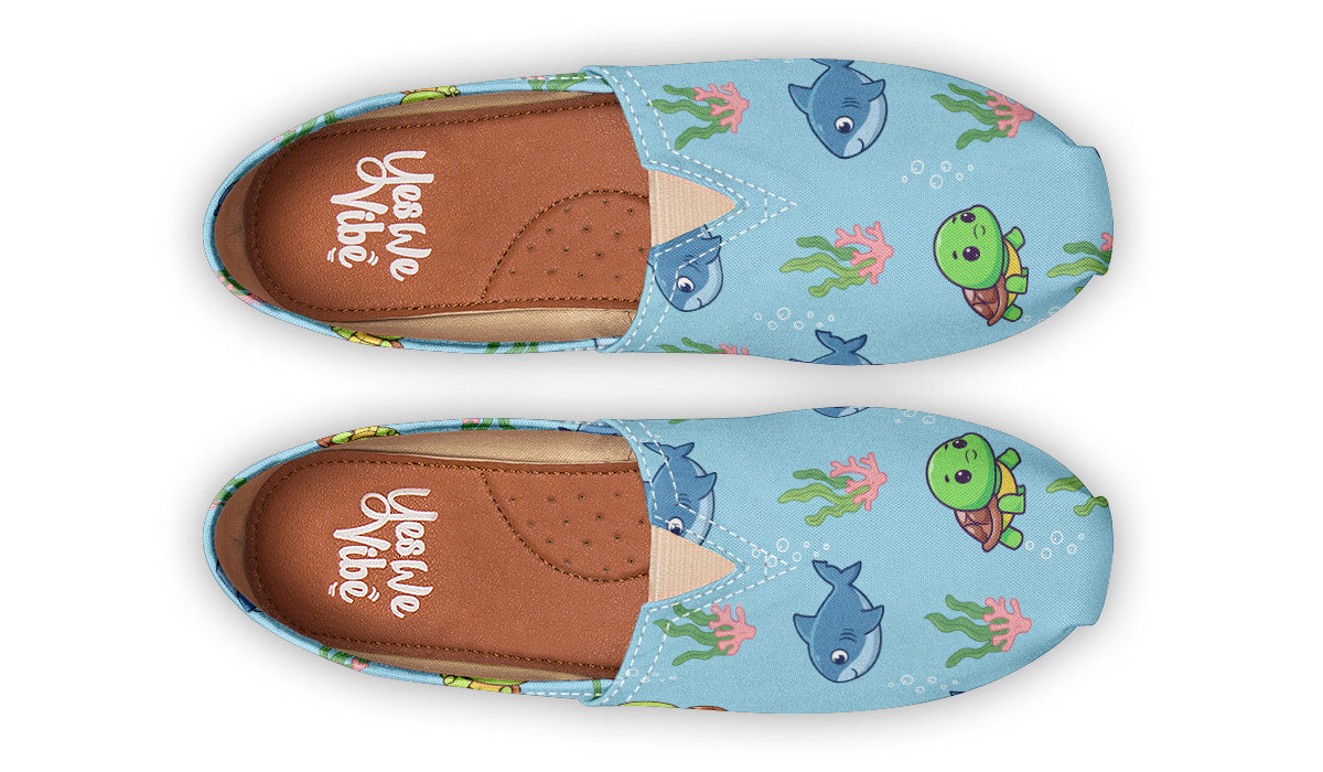 Turtle And Sharks