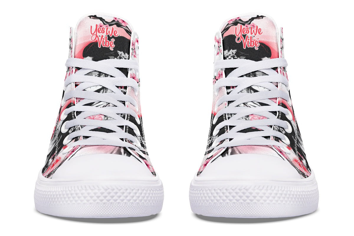 Geisha And Pink Flowers