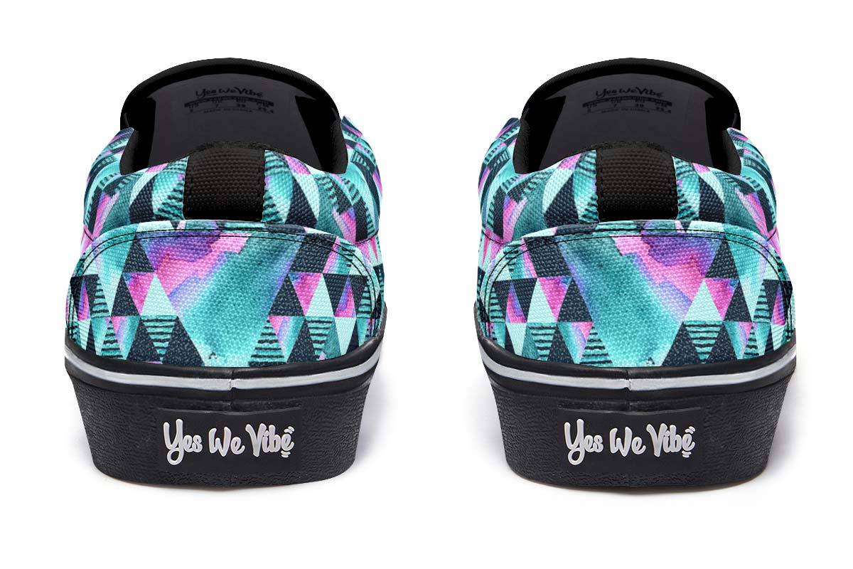 Geometric Watercolor Turquoise