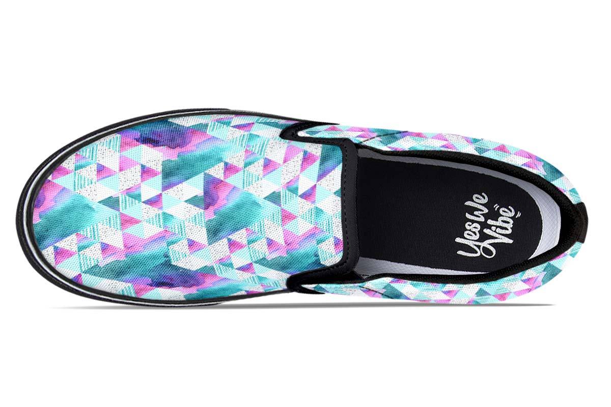 Geometric Watercolor White