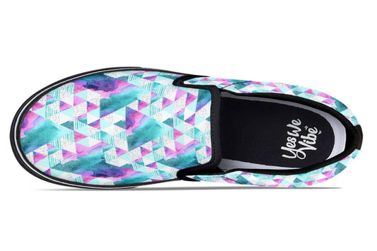 Geometric Watercolor White