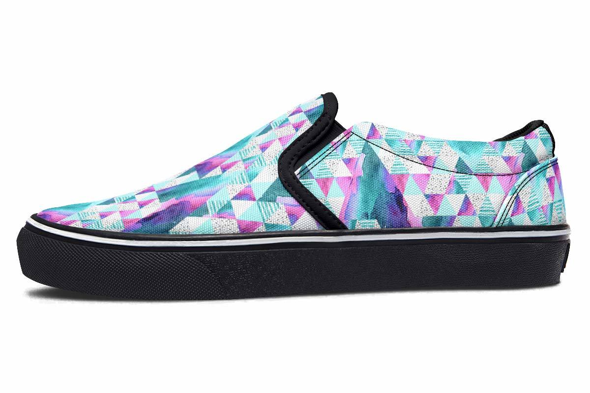 Geometric Watercolor White