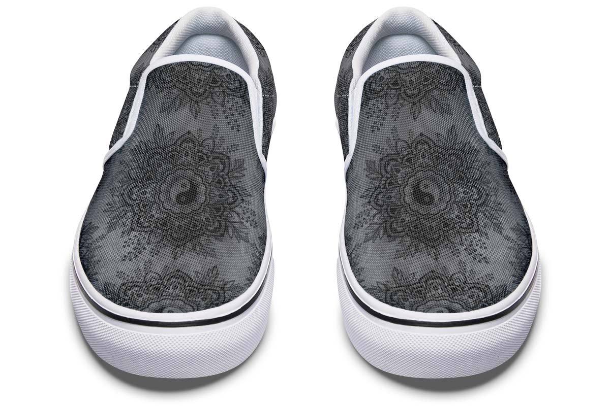 Yin Yang Mandala Grey