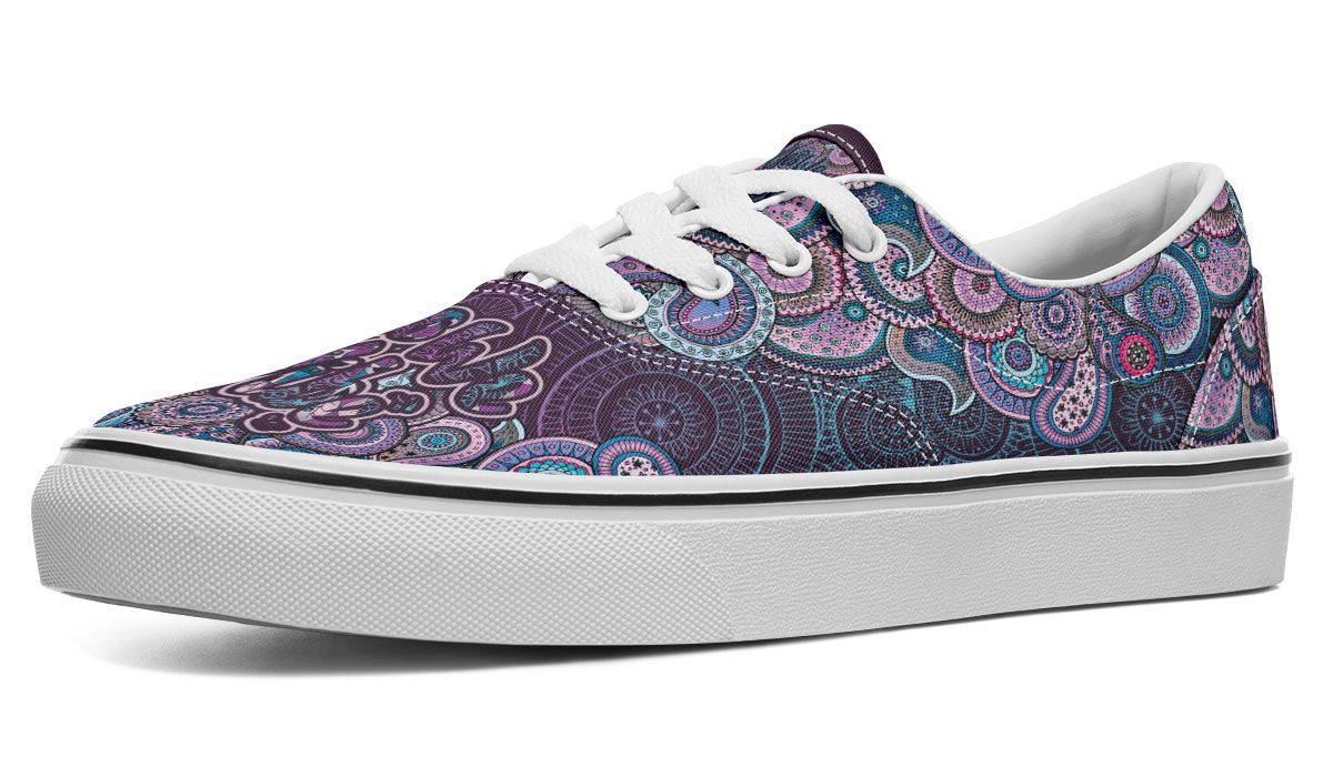 Purple Paisley Vibe