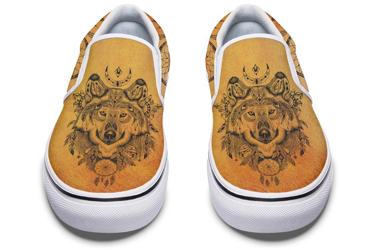 Bohemian Wolf Tan