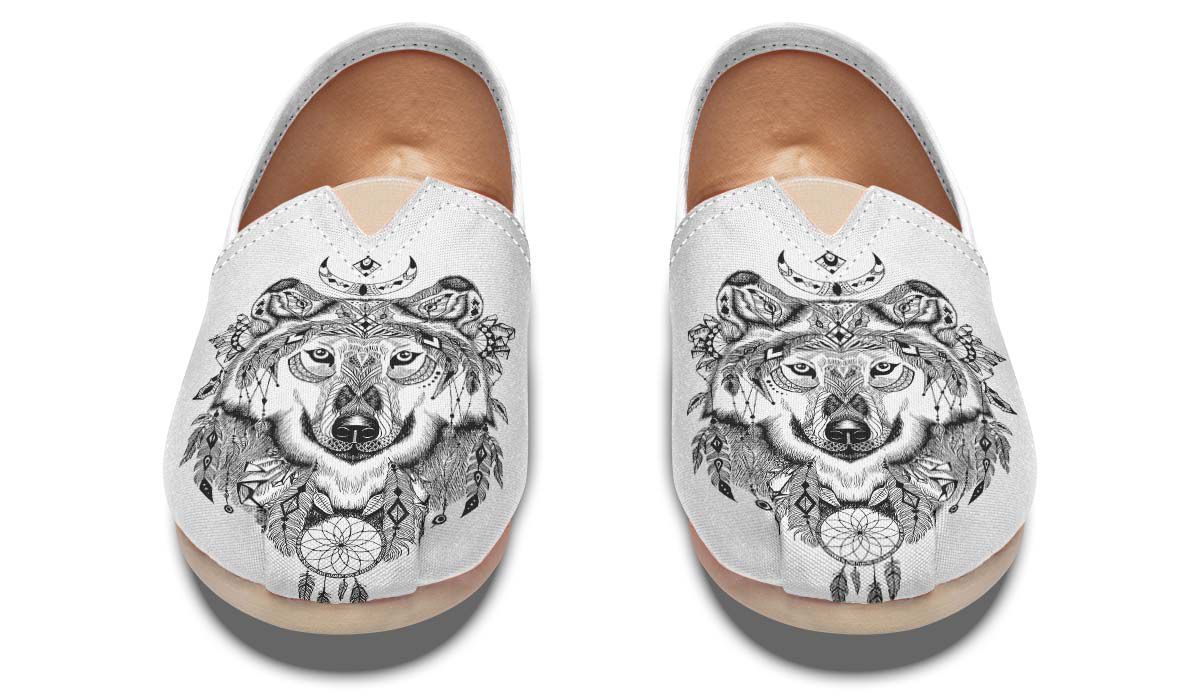 Bohemian Wolf White